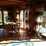 U Lenki Szczenurze