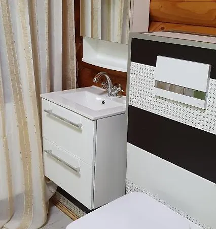 U Lenki ホームステイ *