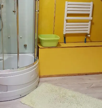 U Lenki ホームステイ *